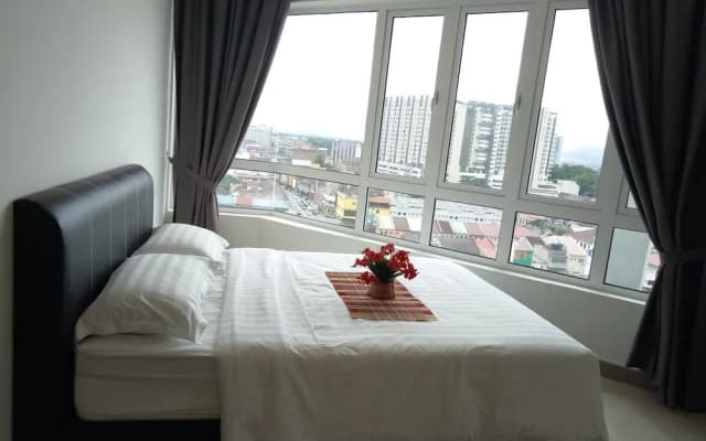 PM Octagon Suites And Apartment - photo 5