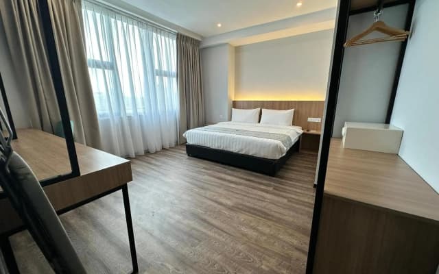 56 Hotel - photo 2
