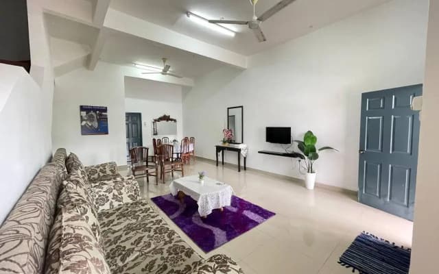 Ritz Homestay at Gong Badak, Kuala Terengganu - photo 5