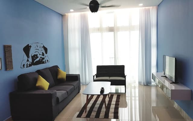 Holi 1Medini Suites - photo 3