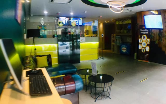 Seeds Hotel Ampang Point - photo 2