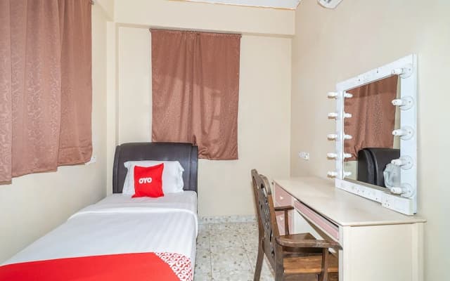 OYO 89932 DD Homestay - photo 4