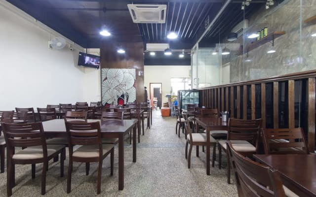 ZEN Rooms Norbu Hotel - photo 4