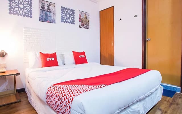 OYO 43963 T-Signature Hotel - photo 5