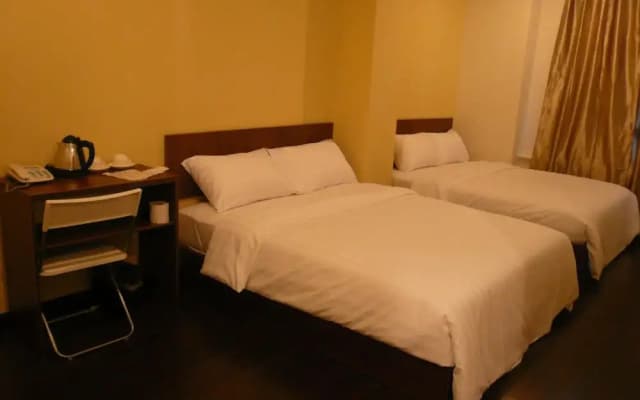 101 Hotel Bangi - photo 4