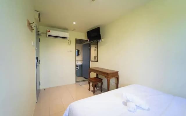 The Colony By Cactus Hotel Johor Jaya - photo 4