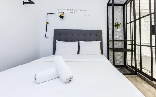 Z Hotel - photo 5