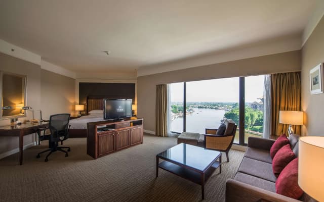 Hilton Kuching - photo 4