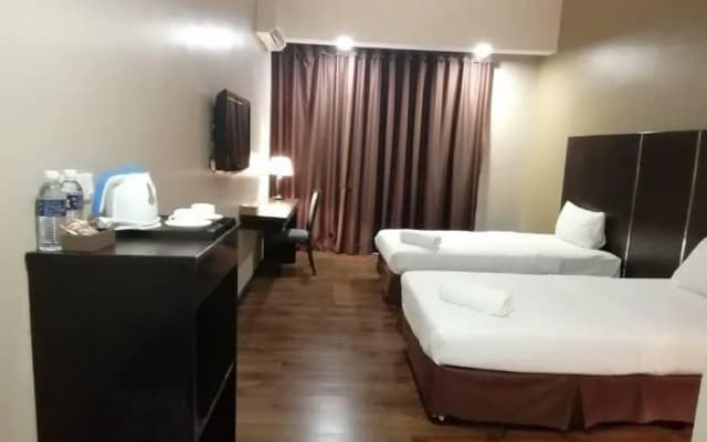 Hotel 17 - photo 3