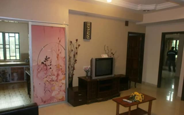 Jarzmin 2 Rooms Apartment - photo 5