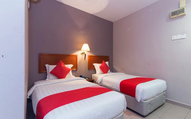 Super OYO 484 Comfort Hotel Kapar - photo 4