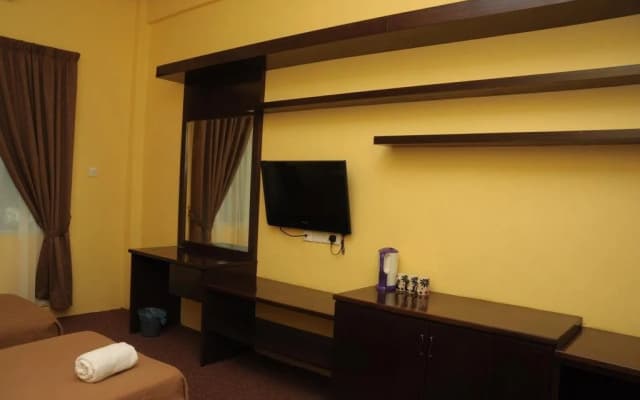 Home Beach Village Resort - photo 3