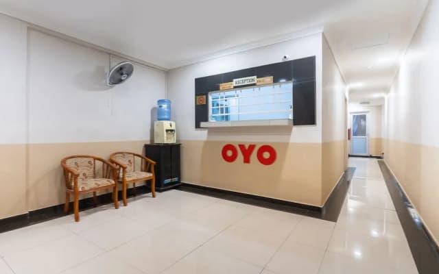 OYO 89844 Green Villa Hotel - photo 2