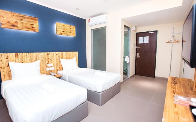 TLJ Hotel - photo 3
