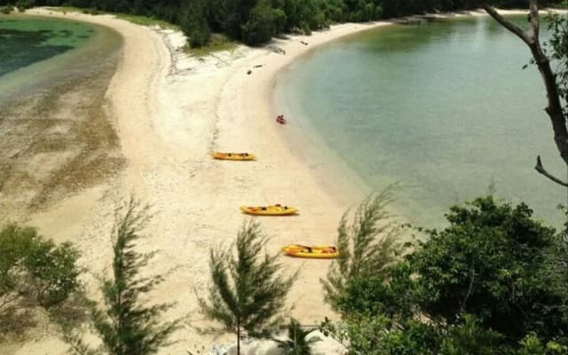 Sunborneo Island Resort - photo 3
