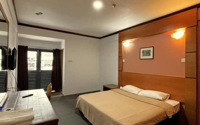 The Cool Point Hotel - photo 5