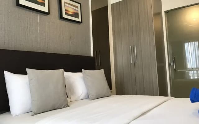 OYO Home 90409 1 Tebrau Residence @ Yml 2102 - photo 2