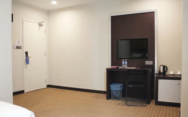 Orkid Inn Mahkota Cheras - photo 3