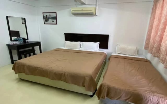 Capital O 91094 Hotel & Chalet Sportfishing - photo 3