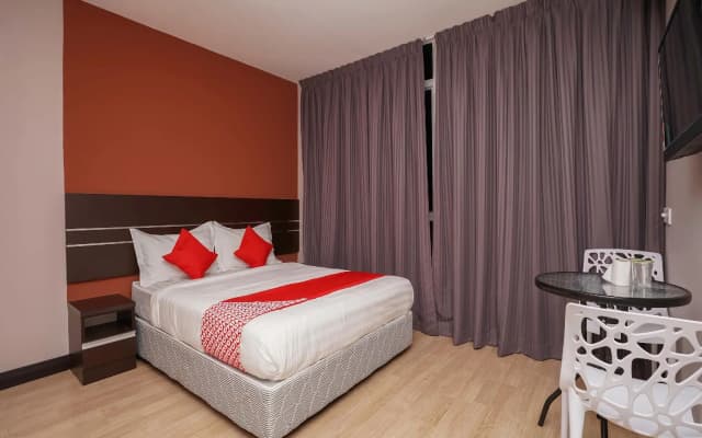 OYO 1043 Get Inn Hotel Sendayan - photo 3