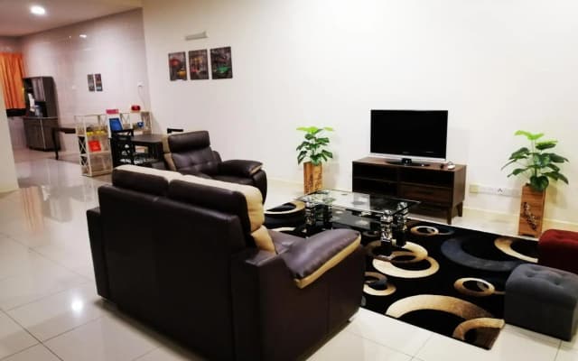A&D Home-stay @Kota Warisan, Sepang (KLIA 15 min) - photo 2