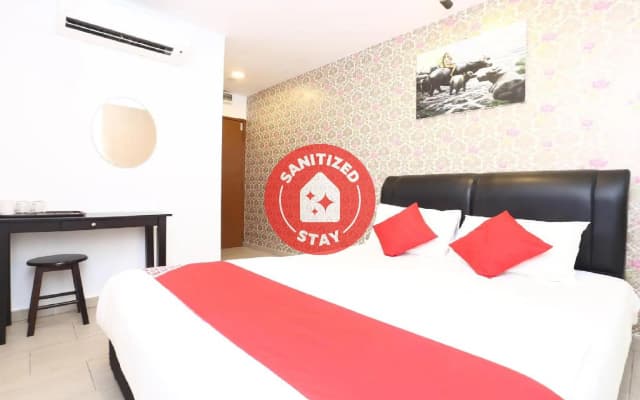 OYO 718 MR J Hotel Wakaf Che Yeh 1 - photo 2