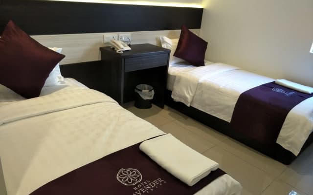 Hotel Lavender Senawang - photo 5