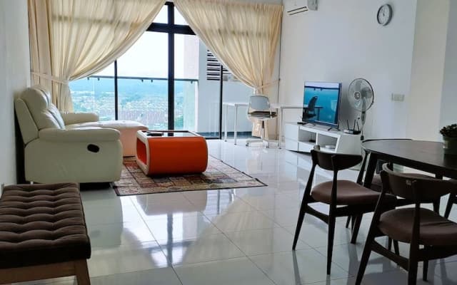 JB Bukit Indah Skyloft Suites - photo 5