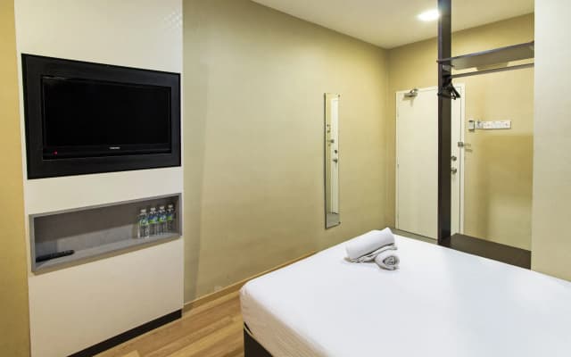 Smile Hotel Wangsa Maju - photo 5