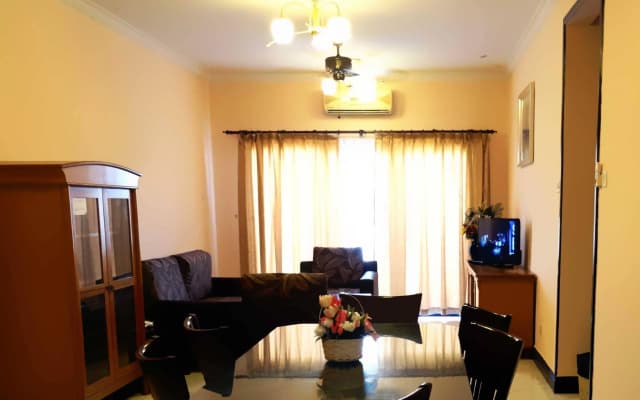 Marina Court Resort Condo - photo 2
