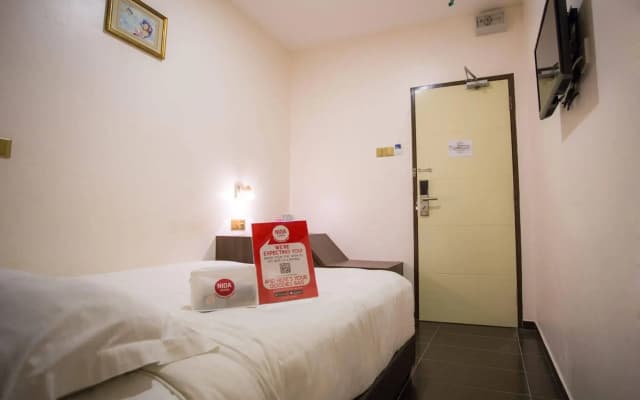 NIDA Rooms Chemor Railway Line - photo 5
