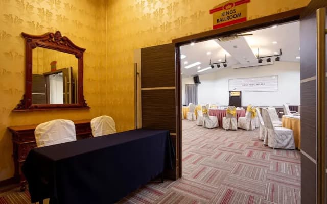 Kings Hotel - photo 5