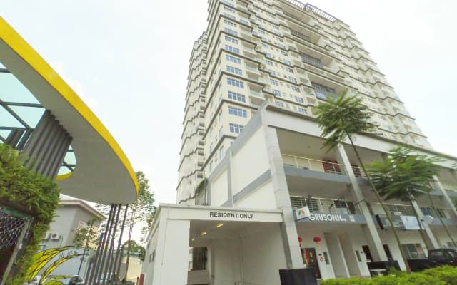 No.4 The Cave @ Puchong IOI MALL Skypod Residences - photo 2