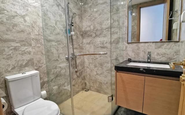 Yussy 4Bedroom Condo at R&F Princess Cove - photo 3