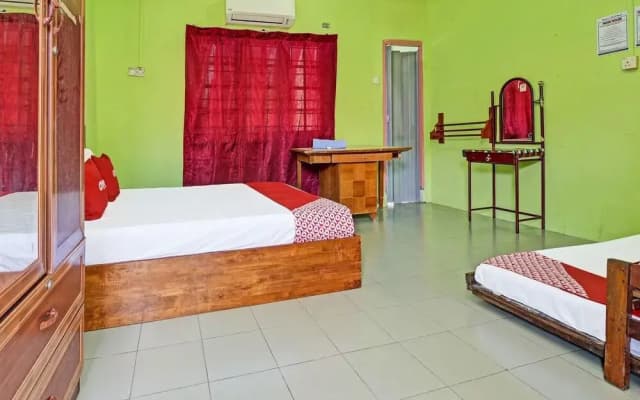 Redzwan's Beach Resort by OYO Rooms - photo 4