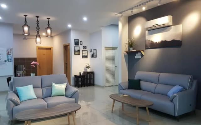 White House Homestay - photo 2