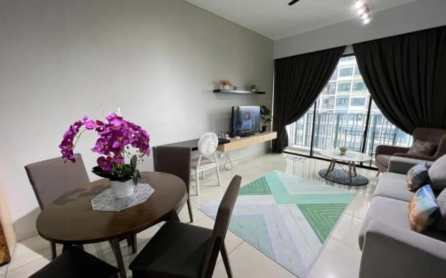 D'Gunduls Homestay Family Suite 2R 2B by DGH I-CITY - photo 3