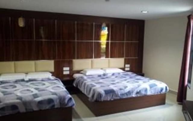 Admiral Hotel - photo 4