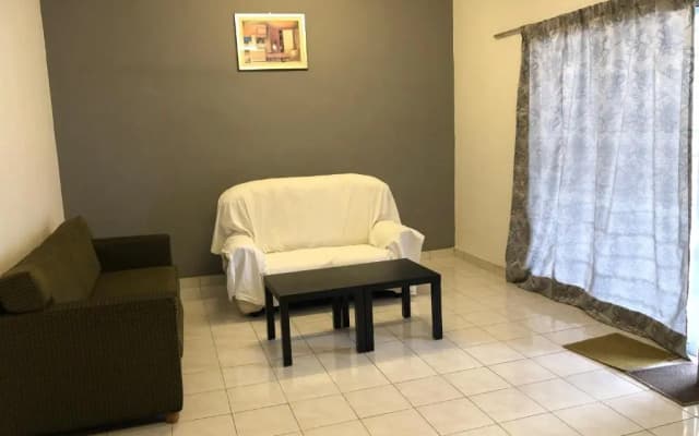 Bentong Makmur Guesthouse - photo 4