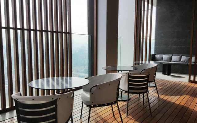 KL Sentral, EST Bangsar by SkyLimit Suites - photo 4