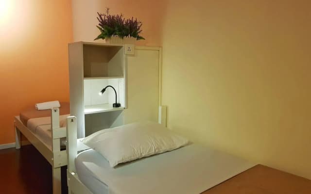 Lavender Lodge - photo 4