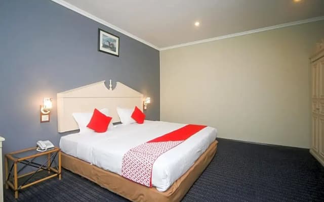 OYO 563 Jockey Lodge Hotel - photo 5