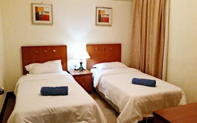 Best Rates @ Kk Marina Court Resort Condos - photo 2