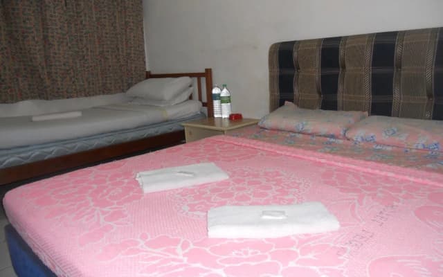 Borneo Adventure Center & Lodge - photo 5