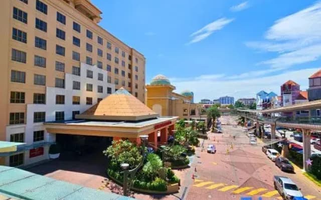 Sunway Studio Homestay 1-min walk Sunway Pyramid Mall & Lagoon by Cloud Host - photo 2