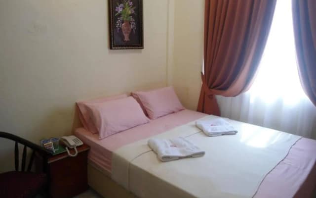 Hotel Teratai Tenang - photo 2