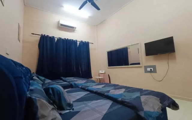 OYO 90799 Sharhan Residence - photo 4