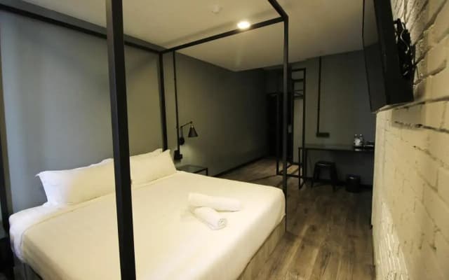 68 Hotel - photo 3