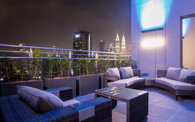 Expressionz Professional Suites by KL Suites - photo 2
