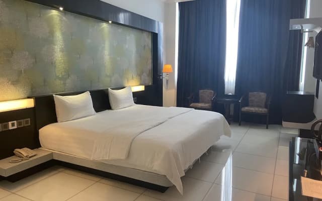Hotel O Tong Villion Hotel - photo 5